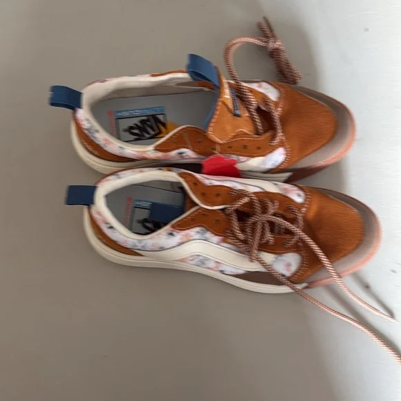 Vans Orange and Blue Sneakers with brown leather accents - Picture 2 of 7